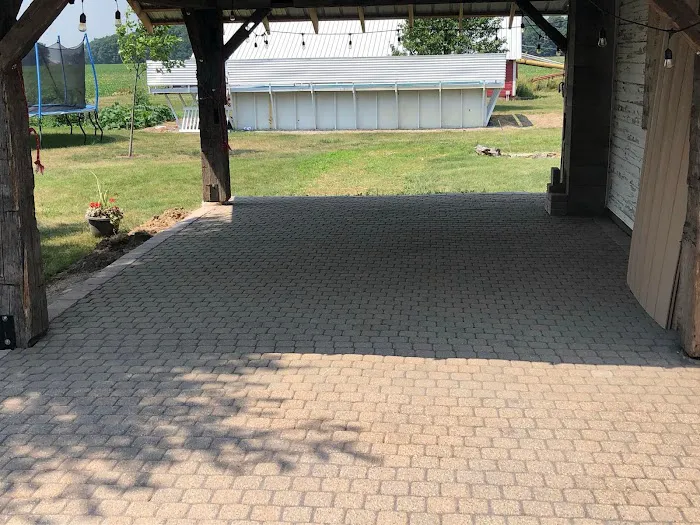 F&L Landscaping Picture 2