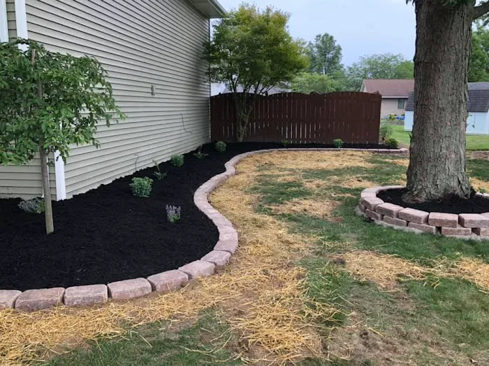 F&L Landscaping Picture 8