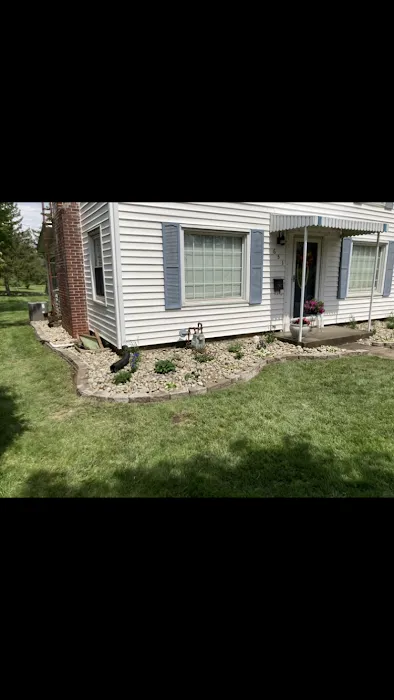 Monmouth Valley Lawn & Landscaping of Fort Wayne and Decatur Indiana Picture 6