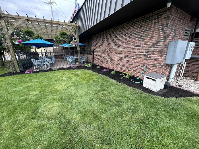Monmouth Valley Lawn & Landscaping of Fort Wayne and Decatur Indiana Picture 9