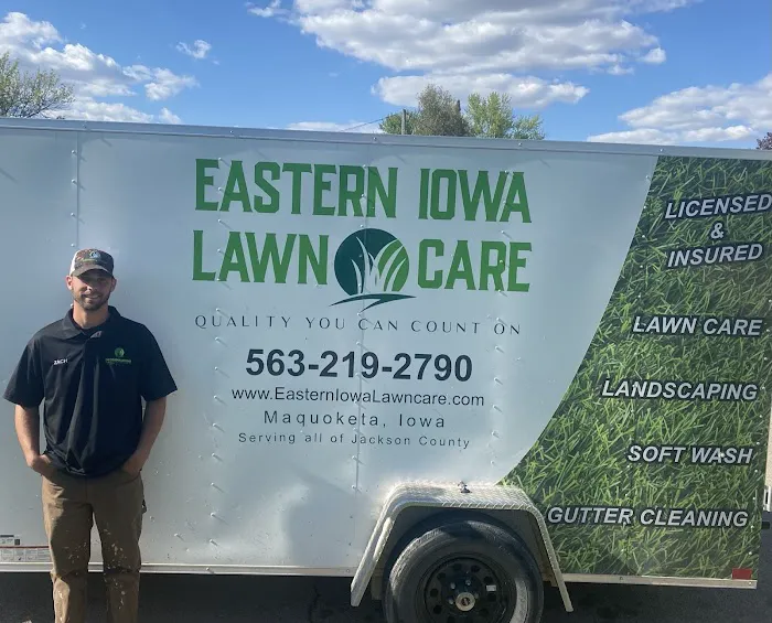 Eastern Iowa Lawn Care Picture 8