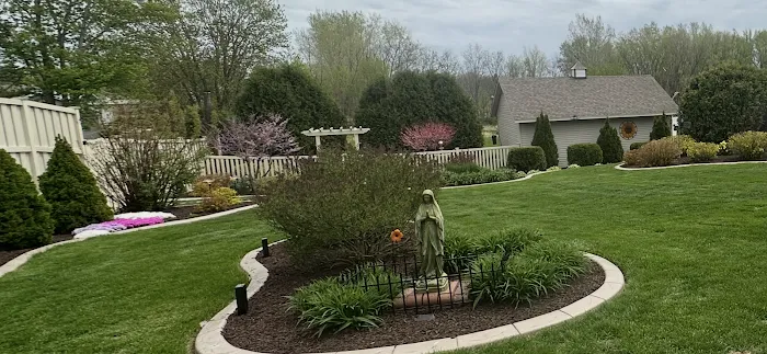 Eastern Iowa Lawn Care Picture 1