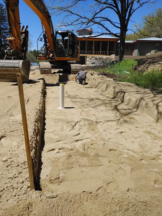 Martinson Excavating Inc Picture 2
