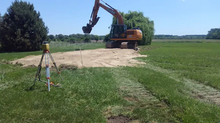 Martinson Excavating Inc Picture 8