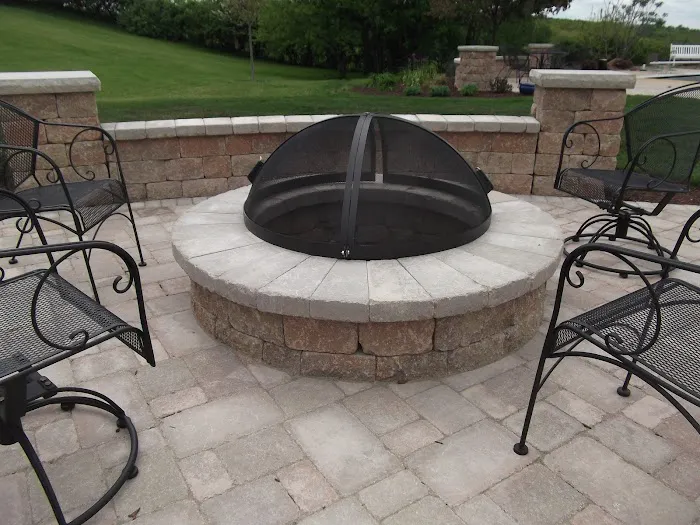 Olson Toon Landscaping Inc. Picture 7