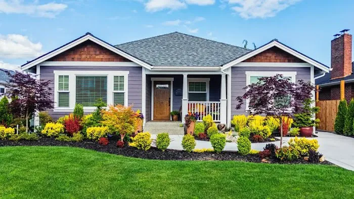 Sunshine landscaping and snow removal Picture 1
