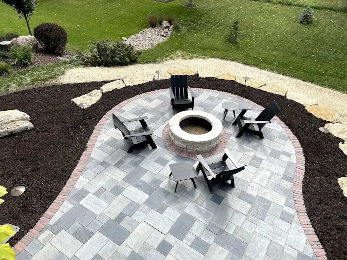 A.L. Ltd. Landscaping Picture 2