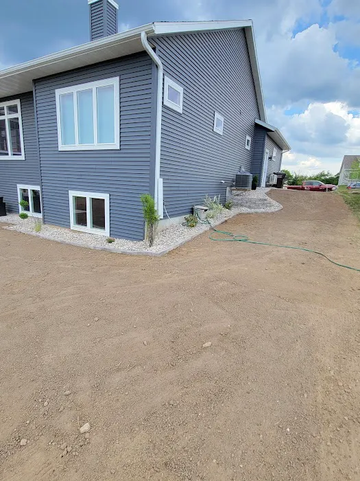 Landscape Xcapes LLC Picture 1