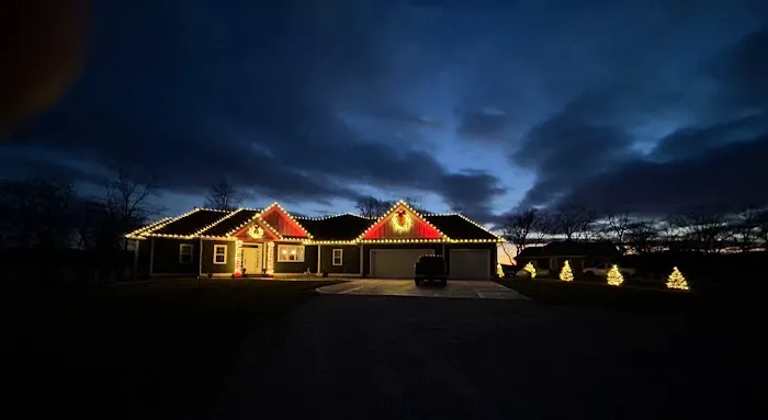 Lang Lighting and Decor LLC Picture 1
