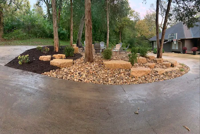 Widmeier Landscaping Picture 9