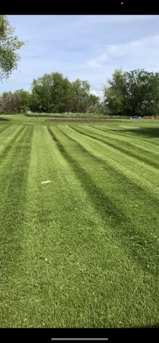 Rocket Lawn Care LLC Picture 2
