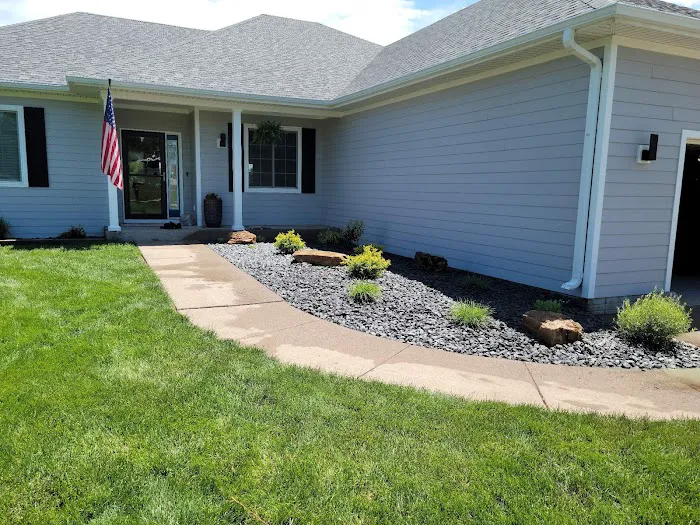Pearl City Lawn & Pest Control Picture 8