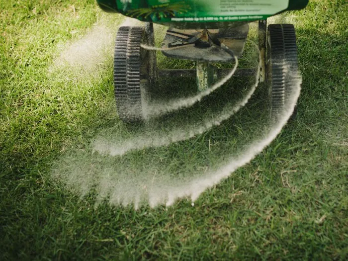 Pearl City Lawn & Pest Control Picture 7