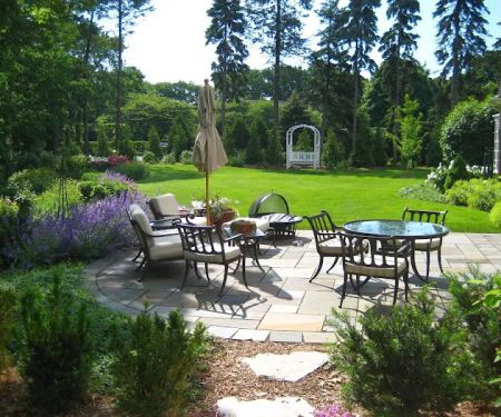 Lakeside Landscape Corporation.