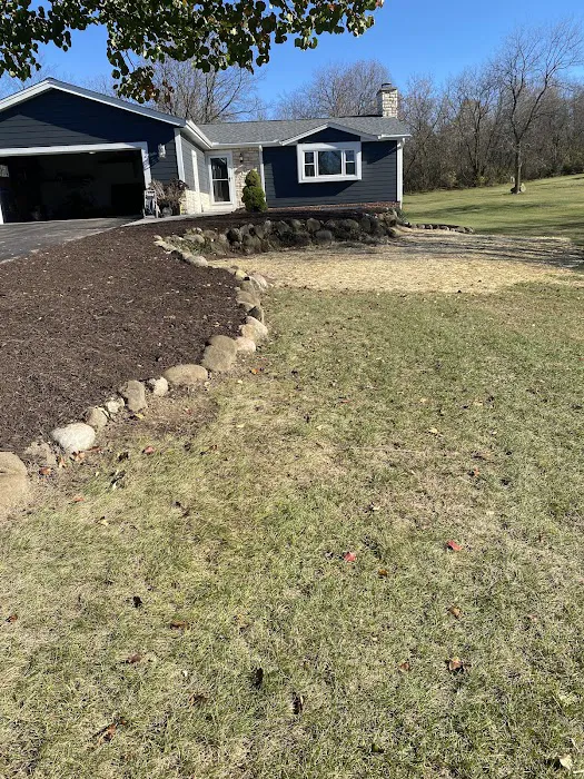 Green Signature Lawn And Landscaping Picture 7