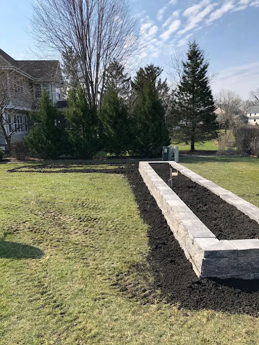 Earthscape Curb & Mulch, LLC Picture 6
