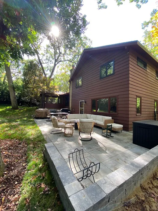 King Maple Landscaping LLC Picture 4