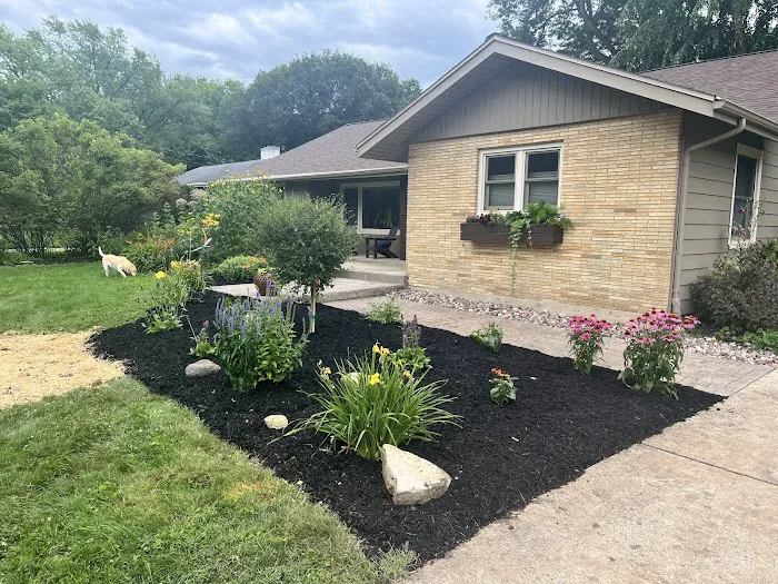 King Maple Landscaping LLC Picture 6
