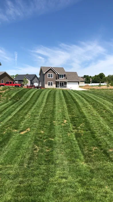 Grider’s Lawn & Landscape Picture 3