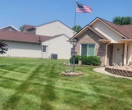 Serene Lawnscapes LLC