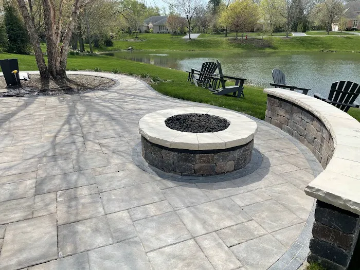 Platinum Deck and Patio Picture 3