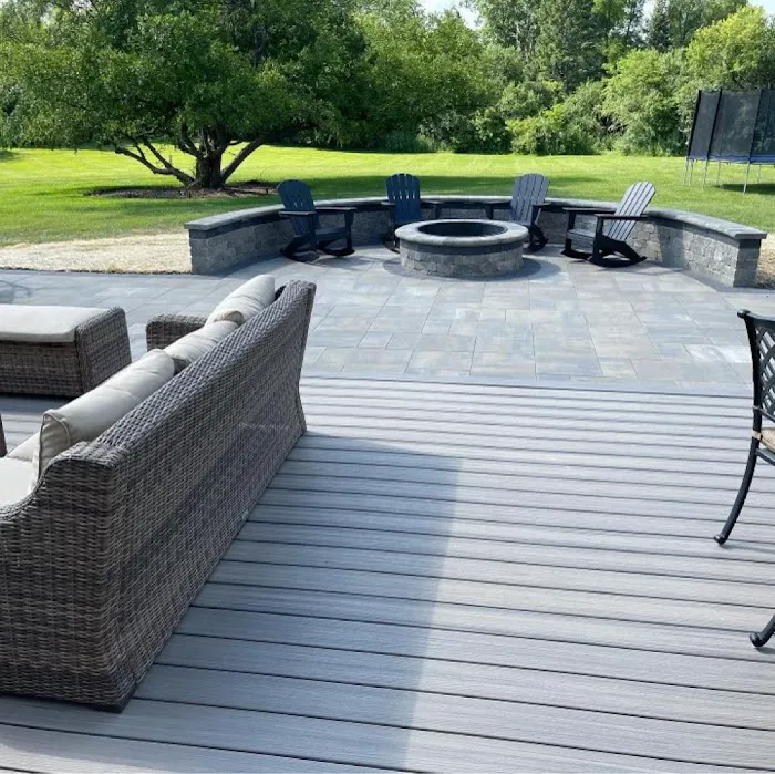 Platinum Deck and Patio Picture 2