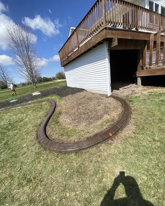 AE Landscape Borders Picture 8