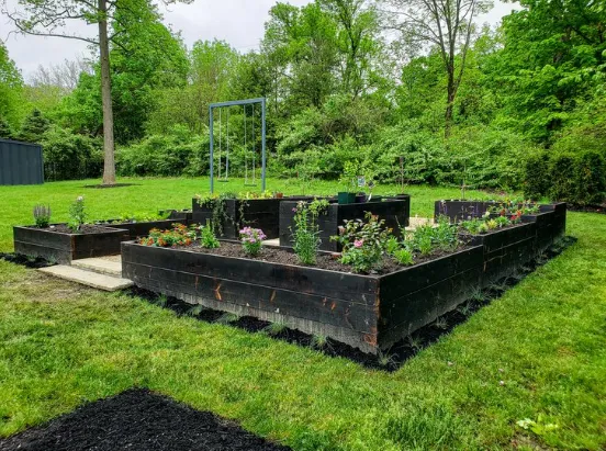 Dubina Landscaping Llc Picture 2