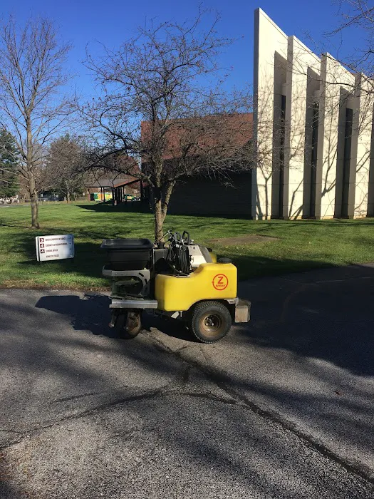 Grant Key's Lawn Service Picture 2