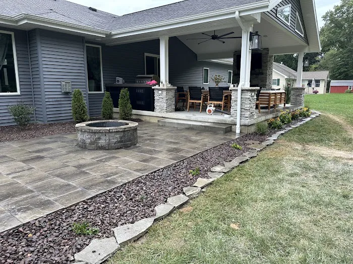 New Leaf Landscaping Picture 2