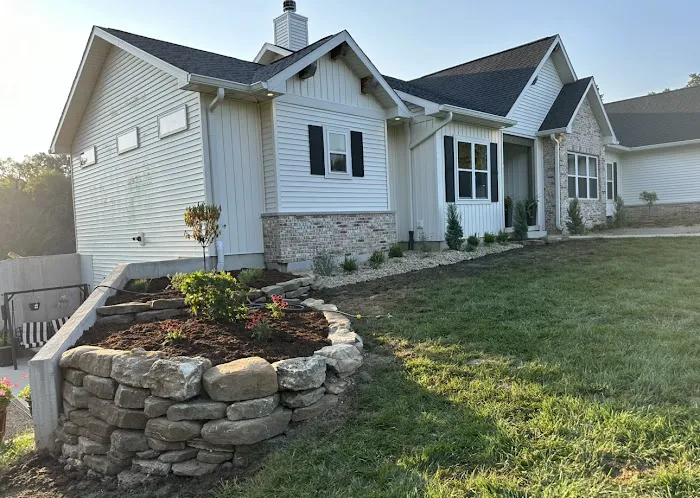 New Leaf Landscaping Picture 3