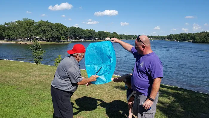 Lakeside Service Picture 5