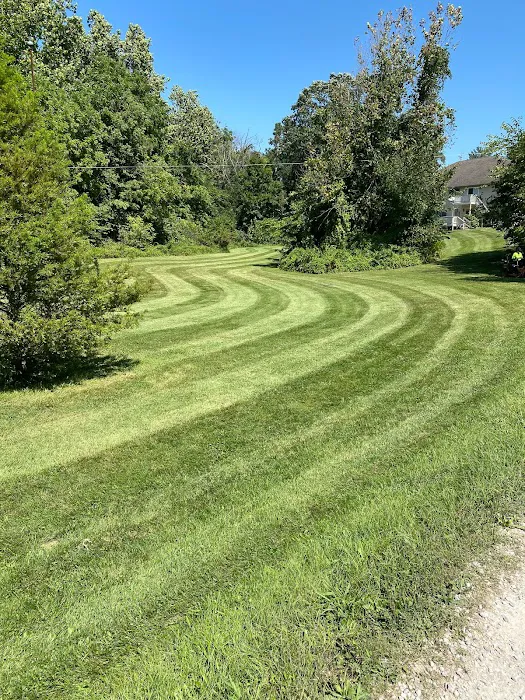Victory Lawns LLC Picture 3