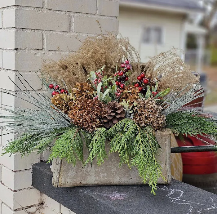 Stryker Outdoor Solutions LLC Picture 4