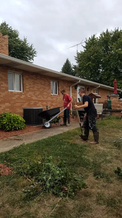 Miller's Lawn Care Picture 4