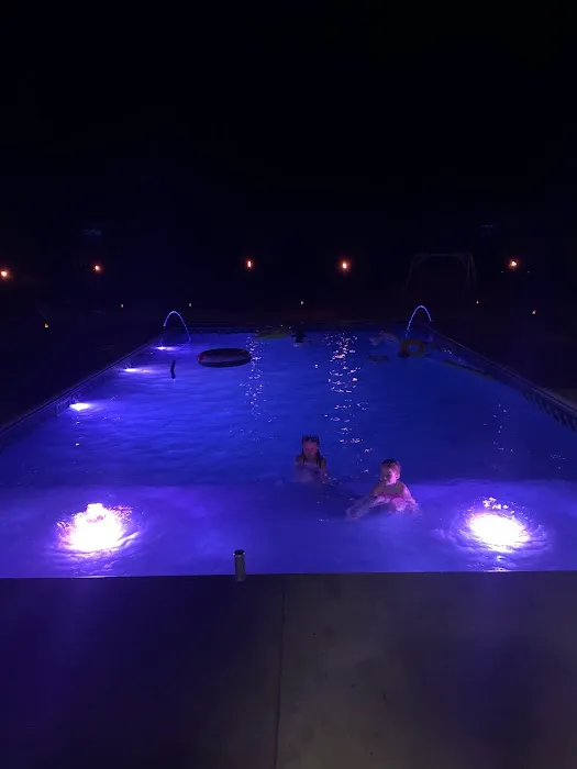 Fattys Pools and Backyard Renovations Picture 10