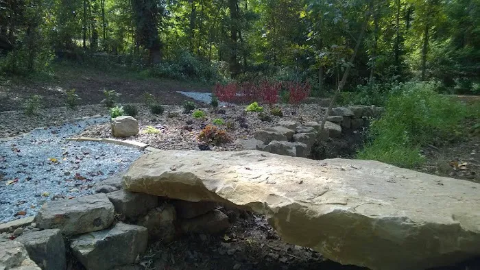 Stocker's Landscaping Picture 3