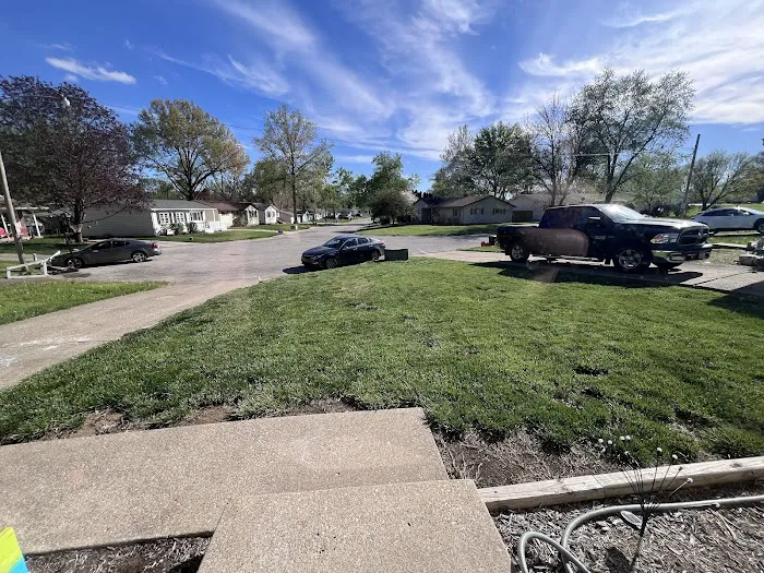 Scooter's Lawn Care, Inc. Picture 5