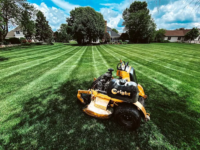 Scooter's Lawn Care, Inc. Picture 4