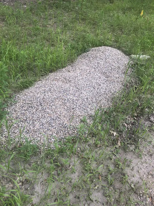 S & T Lawn Services Inc Picture 5