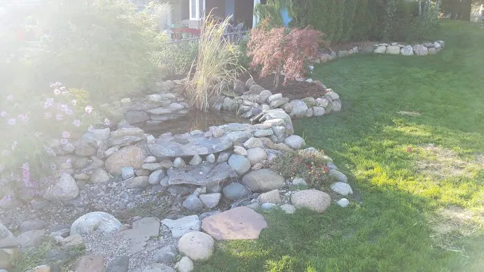 SKI's Lawn & Landscape LLC Picture 1