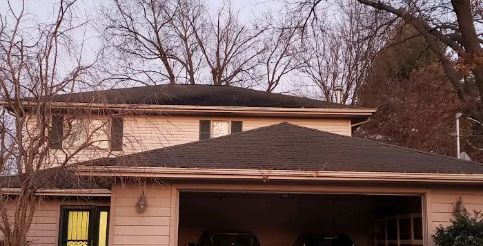 Needhams Leaf & Lawn Services LLC Picture 1