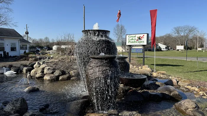 Great Lakes Pondscapes Picture 7