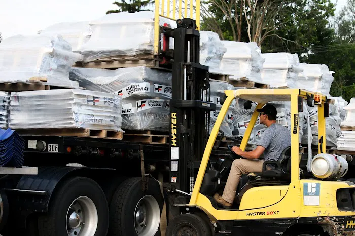 Great Lakes Landscape Supply: South Yard Picture 3