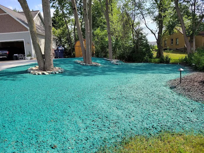 Excellawn & Landscape Inc Picture 8