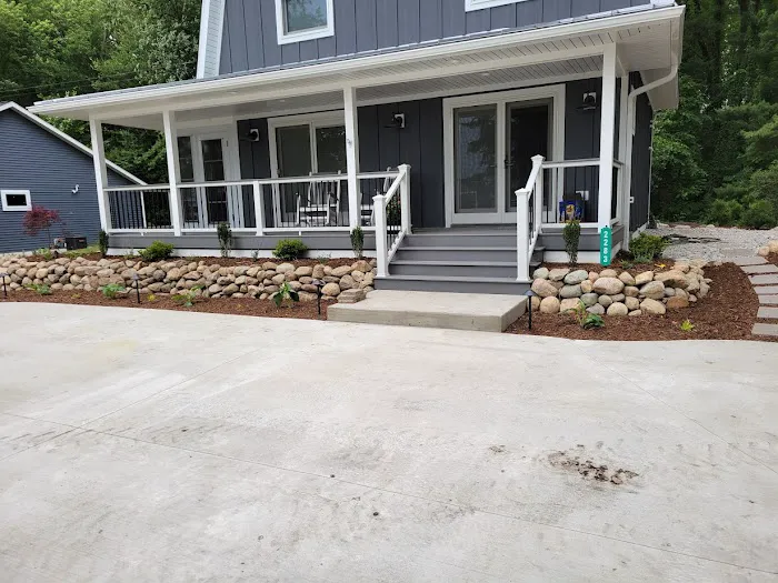 Excellawn & Landscape Inc Picture 3