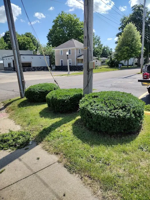 Groff's lawn care Picture 10