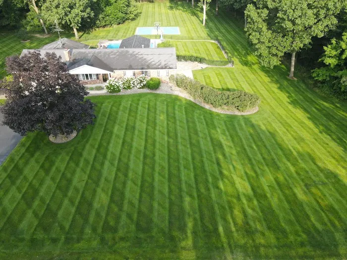 Miracle’s Lawn Service & Landscape Supply Picture 8
