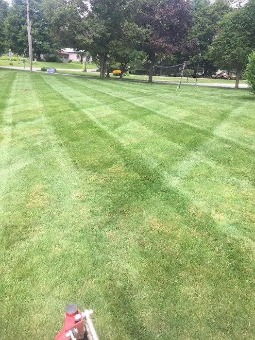 Nate's Lawncare LLC Picture 3