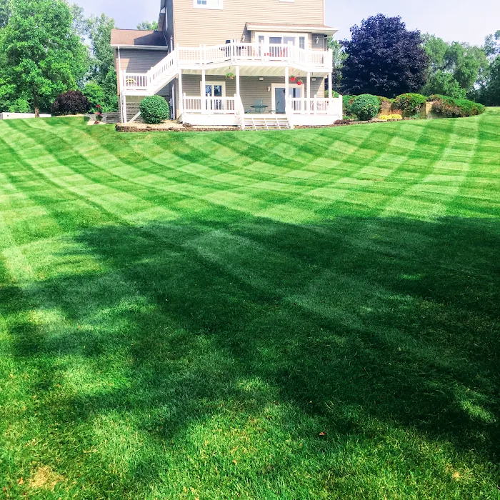 Nate's Lawncare LLC Picture 2